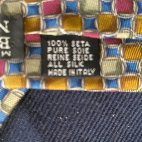 VINTAGE BARNEYS NEW YORK SILK TIE ---- MADE IN ITALY - Picture 8 of 8